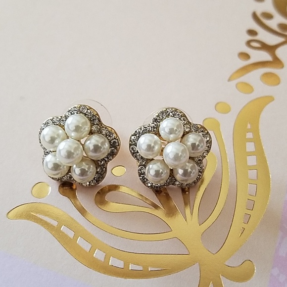 Jewelry Pearl Cluster Flower Earrings Poshmark